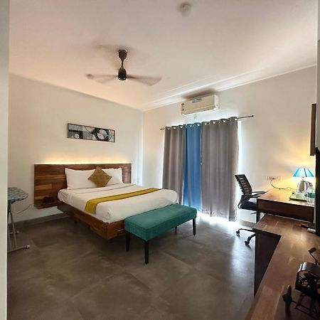 העיר בנגלור Aura Corporate Suites מראה חיצוני תמונה