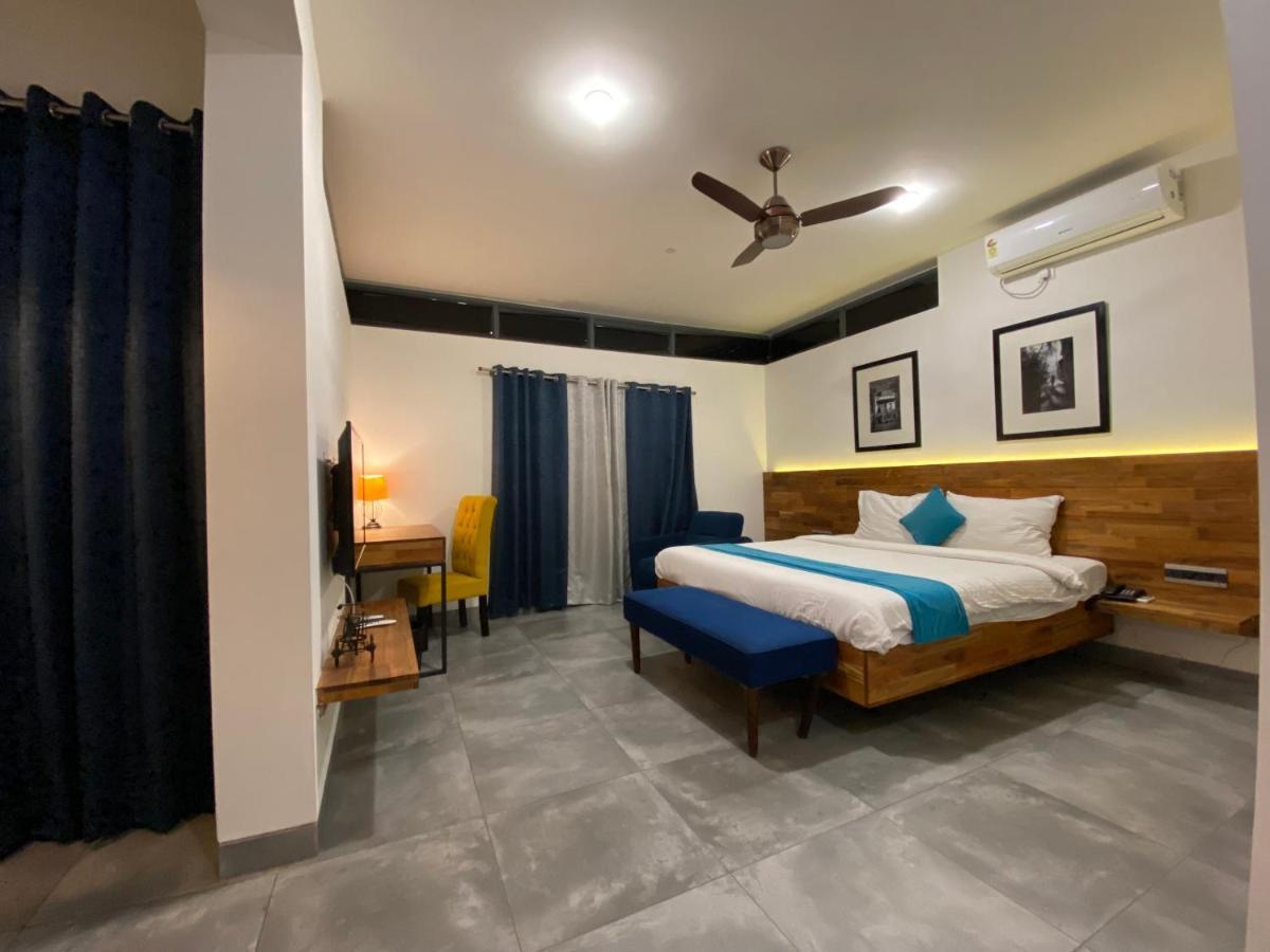 העיר בנגלור Aura Corporate Suites מראה חיצוני תמונה