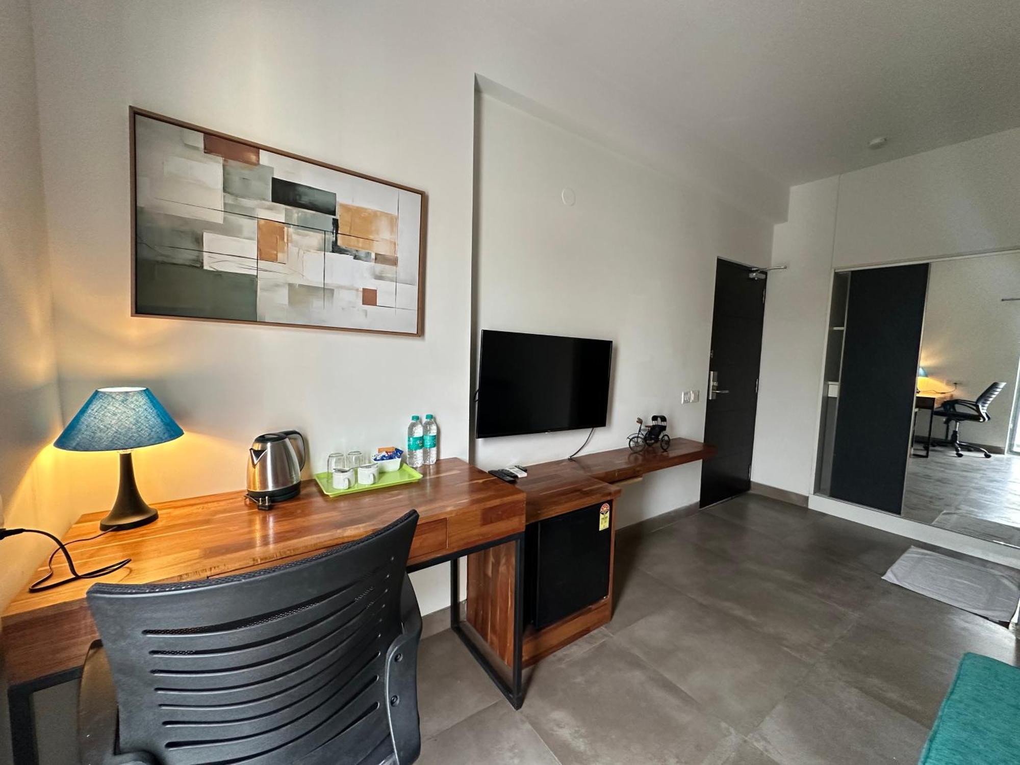 העיר בנגלור Aura Corporate Suites מראה חיצוני תמונה