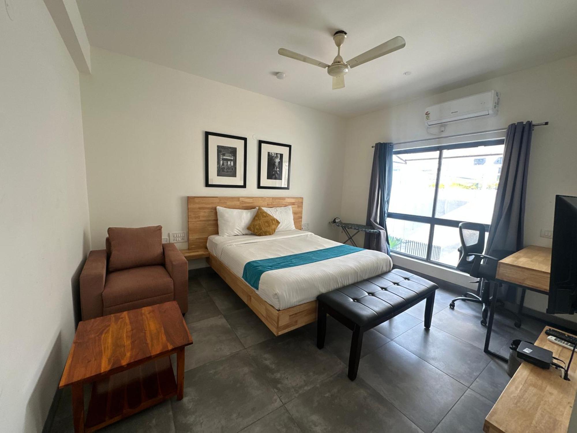 העיר בנגלור Aura Corporate Suites מראה חיצוני תמונה