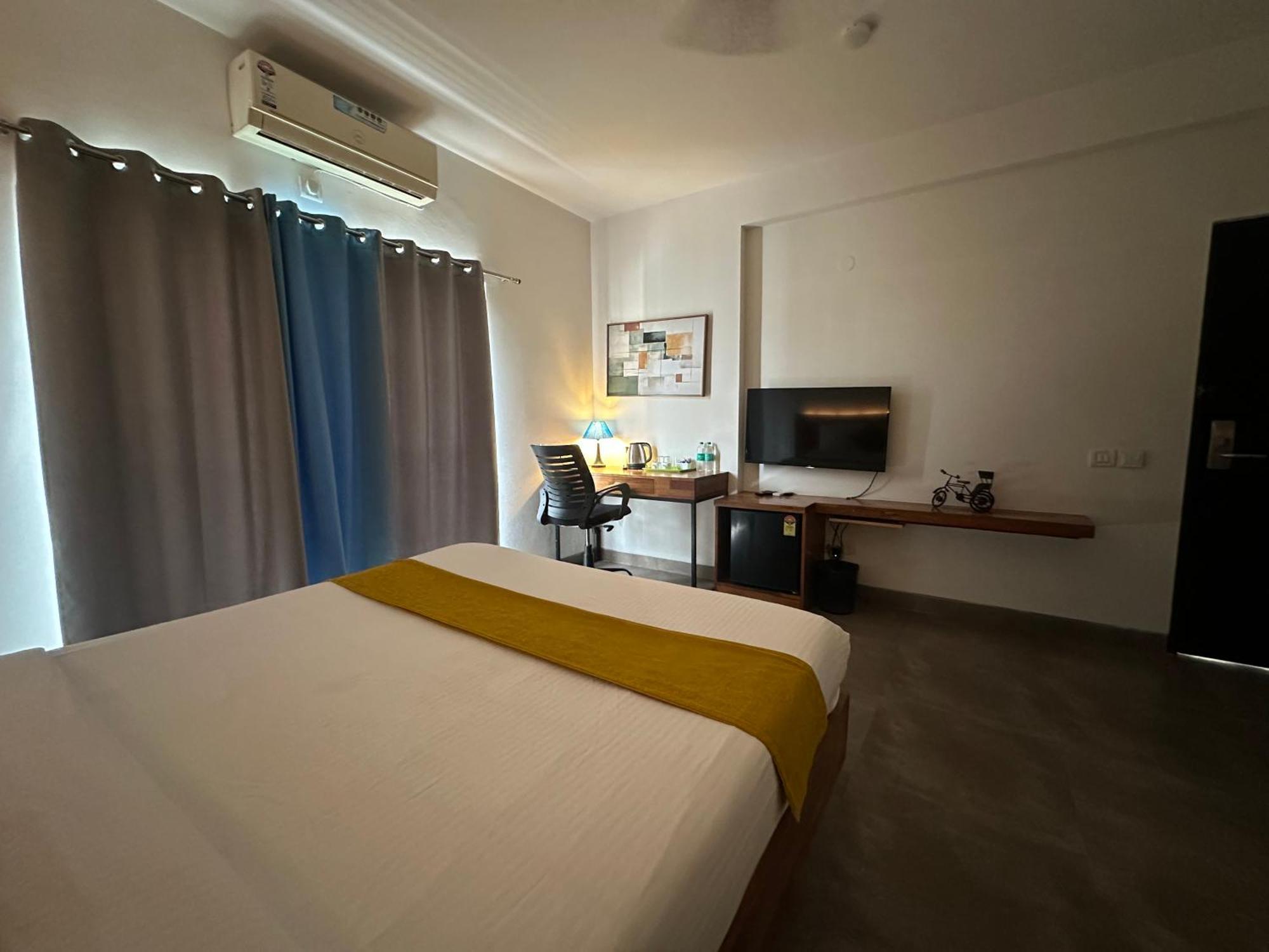 העיר בנגלור Aura Corporate Suites מראה חיצוני תמונה